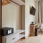Sukha Hotel Escoriaza